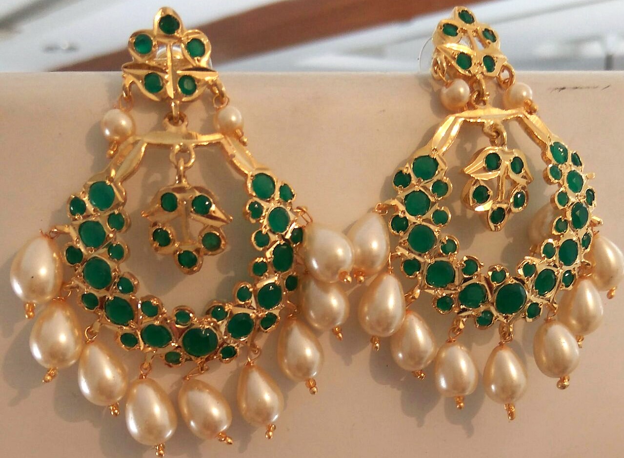 Traditional Hyderabadi Chandbali Earring With Red Crystals And Pearls –  Shining Jewel