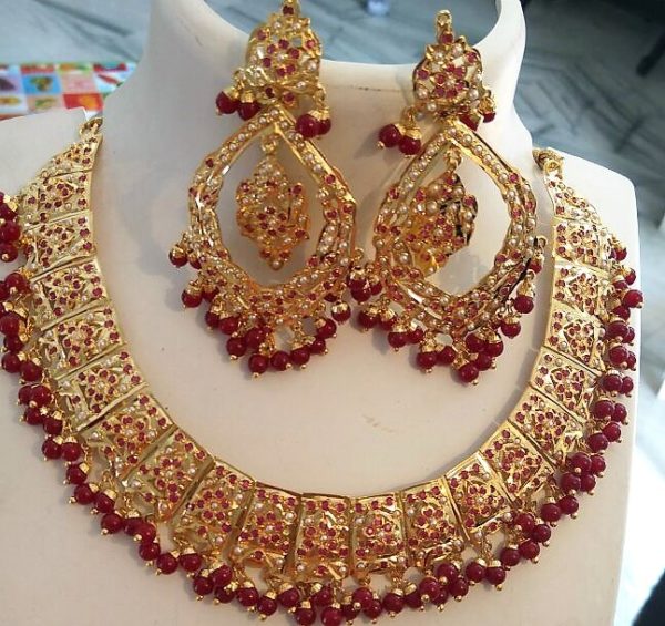 Traditional Jadao Gold Plated Necklace Set