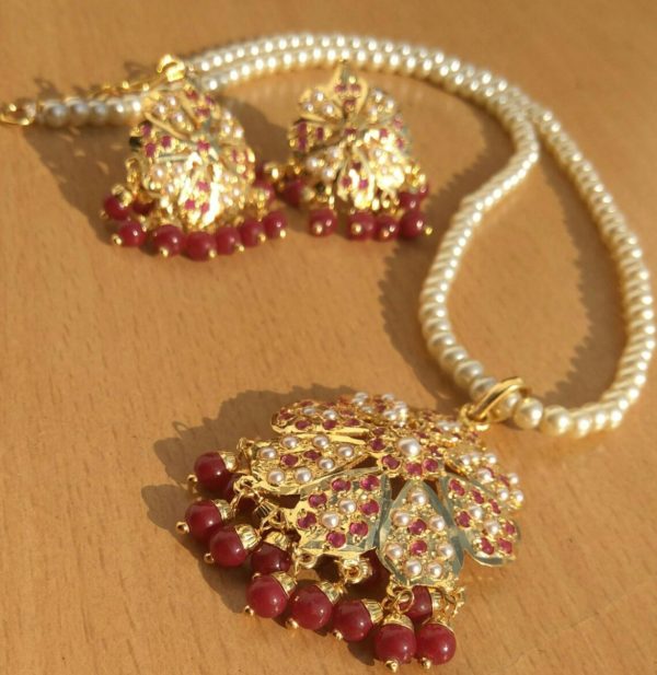 Gold Plated Jadao Pendant Set