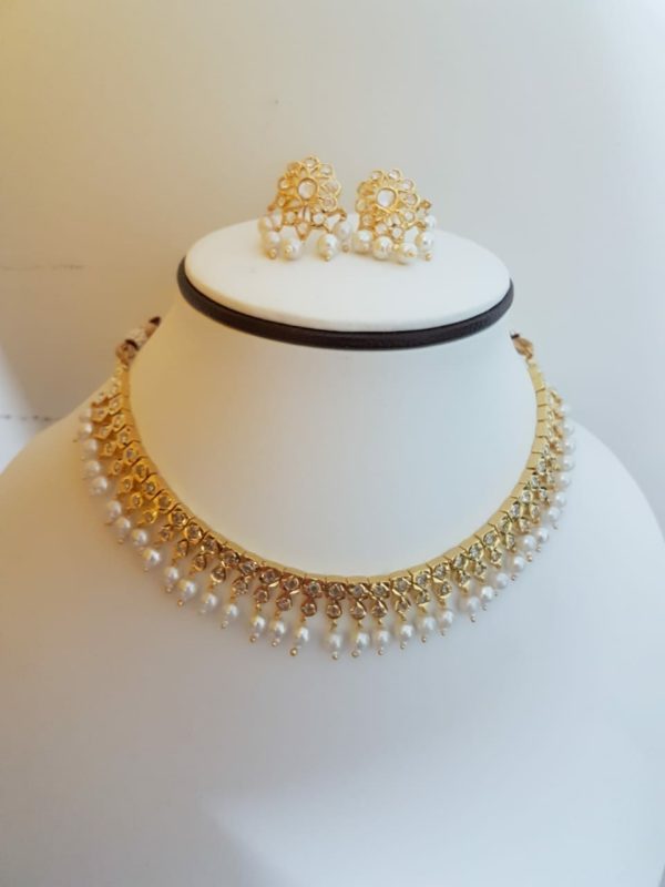 Hyderabadi Elegant Necklace Set - Image 3