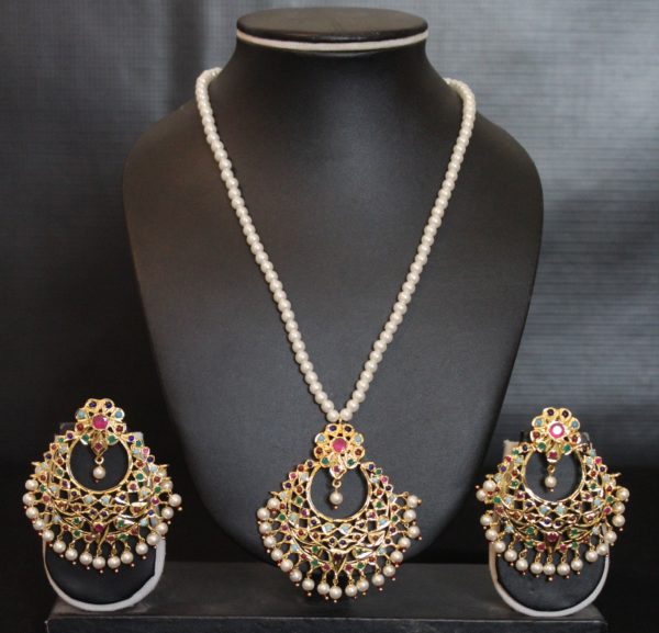 Hyderabadi Nizami Nauratan Pendant Set