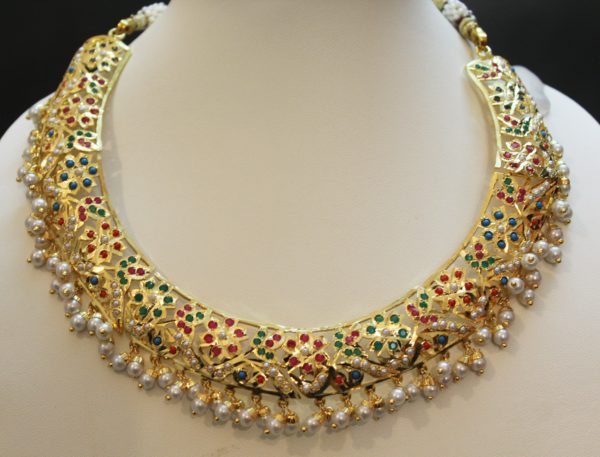 Beautiful Jadao Necklace Set - Image 3